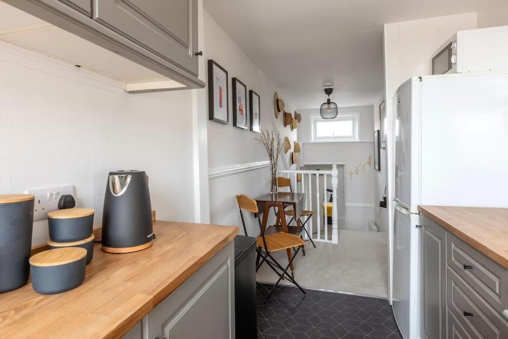Large Two Bedroom In Cliftonville Margate